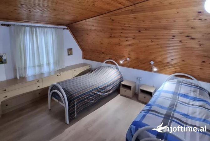 Shtepi me qera 2+1 ne Tirane - 450 Euro