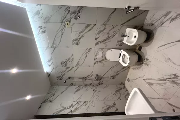 Apartment for rent in Tirana 2+1, Emty