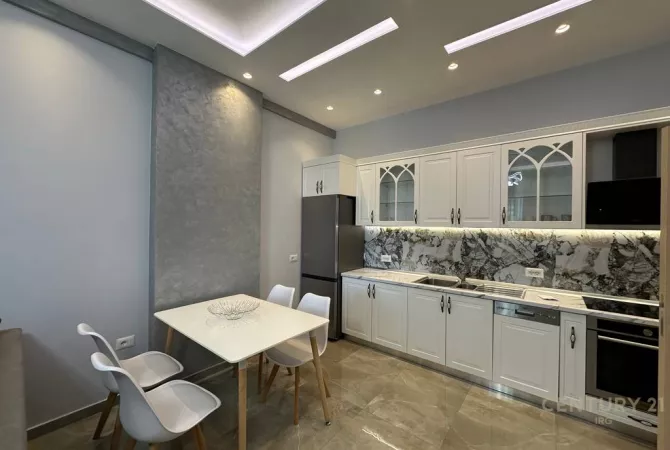 Shtepi me qera 1+1 ne Tirane - 700 Euro