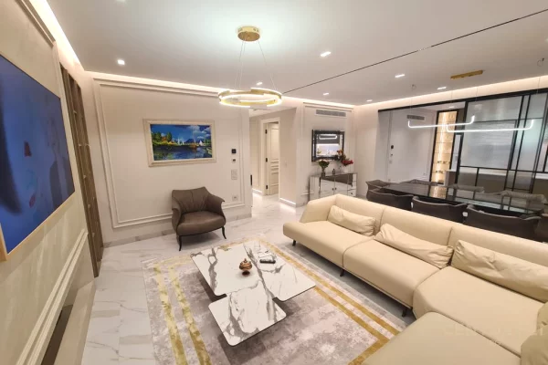 House for Sale 4+1 in Tirana - 630,000 Euro