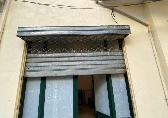 Ambiente Commerciale in Vendita 1+1 a Durazzo - 37,000 Euro