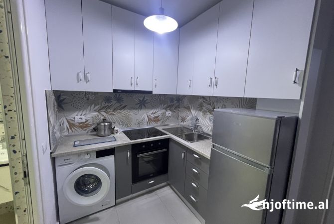 Shtepi me qera 1+1 ne Tirane - 35,000 Leke