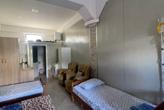 Shtepi me qera Garsoniere ne Tirane - 250 Euro