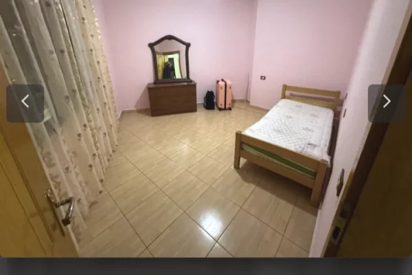 Shtepi me qera 2+1 ne Tirane - 450 Euro
