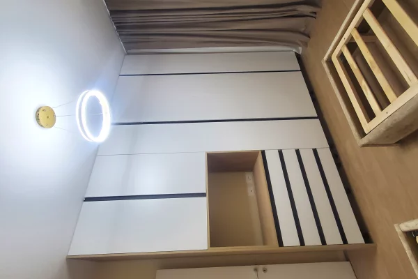 Shtepi me qera Apartament ne Tirane, 2+1, Mobilimi E mobiluar, Pagesa 1,300  Euro.