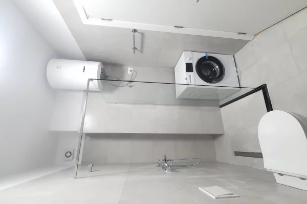 Shtepi me qera 2+1 ne Tirane - 1,300 Euro