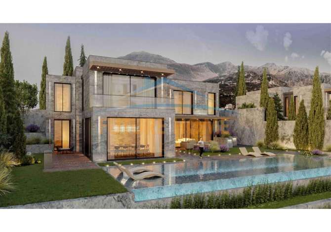 Shtepi ne shitje 3+1 ne Vlore - 1,200,000 Euro