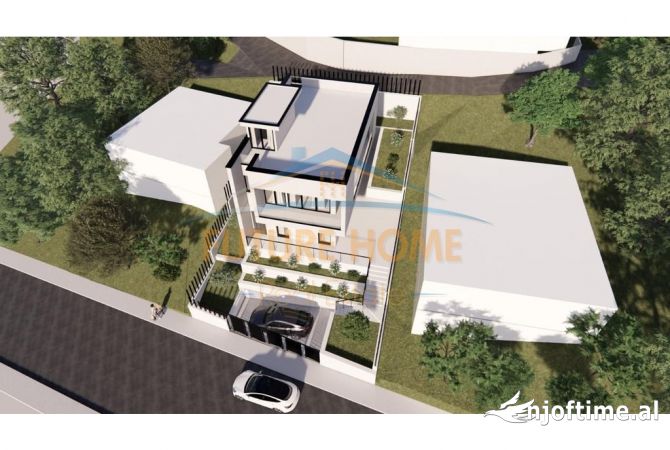 Truall ose Toke  ne Tirane - 160,000 Euro