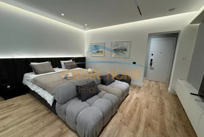 Ambient biznesi ne shitje 1+1 ne Tirane - 220,000 Euro