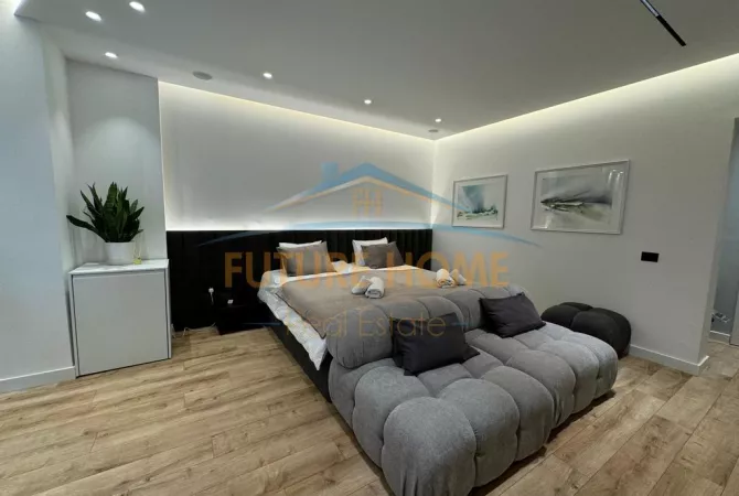 Business Property in Sale 1+1 in Tirana - 220,000 Euro