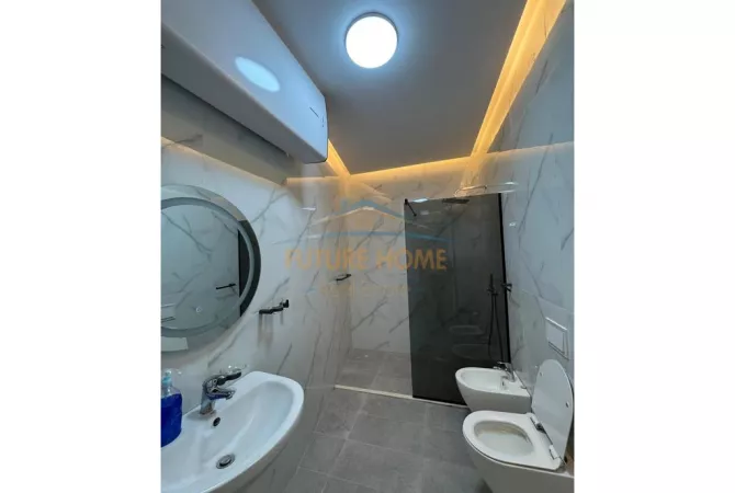 Shtepi ne shitje 2+1 ne Tirane - 210,000 Euro