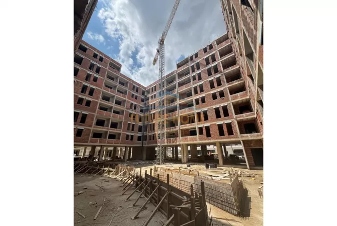 Apartment for sale in Tirana 2+1, Emty