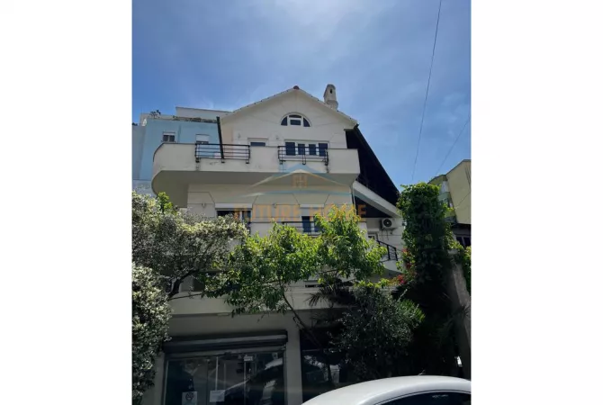 Shtepi me qera 6+1 ne Tirane - 6,000 Euro