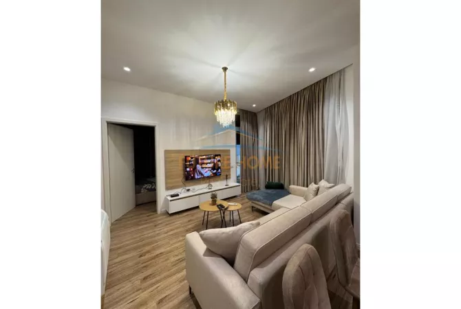 Shtepi ne shitje 2+1 ne Tirane - 177,000 Euro