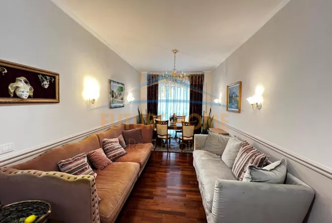 Shtepi me qera 2+1 ne Tirane - 1,000 Euro