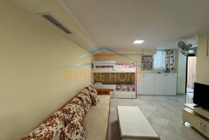 Shtepi ne shitje Apartament ne Durres, 1+1, Mobilimi E mobiluar, Pagesa 65,650  Euro.