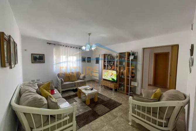 Shtepi ne shitje 3+1 ne Tirane - 150,000 Euro