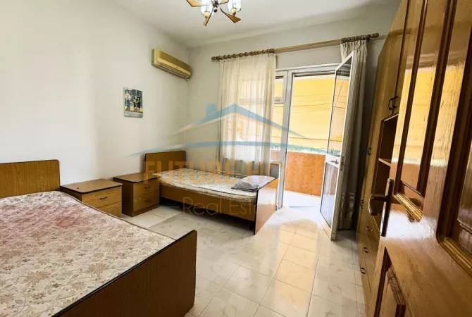 Shtepi me qera 2+1 ne Tirane - 600 Euro