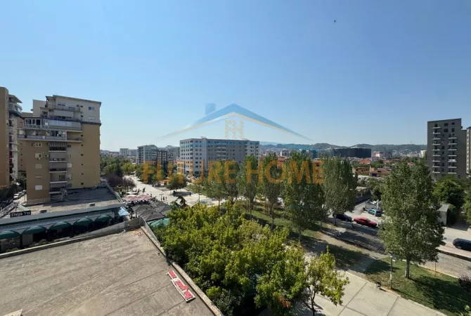 Shtepi me qera 2+1 ne Tirane - 800 Euro