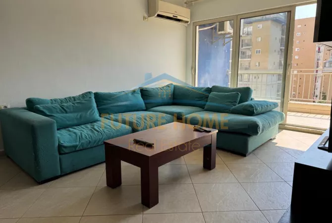 Shtepi me qera 2+1 ne Tirane - 600 Euro