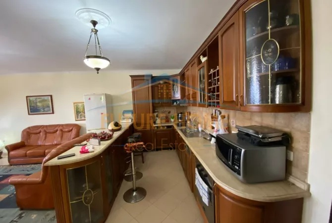 Shtepi ne shitje 2+1 ne Durres - 186,000 Euro