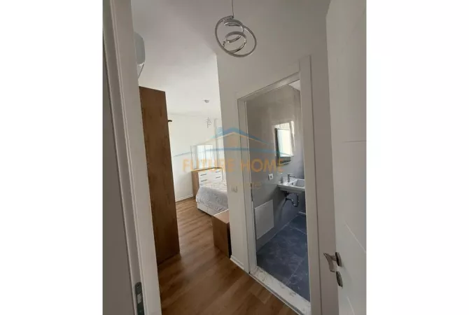 Shtepi me qera 2+1 ne Tirane - 800 Euro