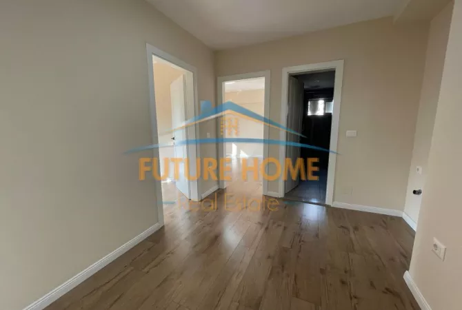 Ambient biznesi me qera 3+1 ne Tirane - 1,200 Euro