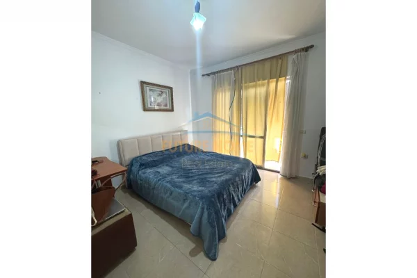 Shtepi ne shitje Apartament ne Tirane, 2+1, Mobilimi E mobiluar, Pagesa 211,500  Euro.