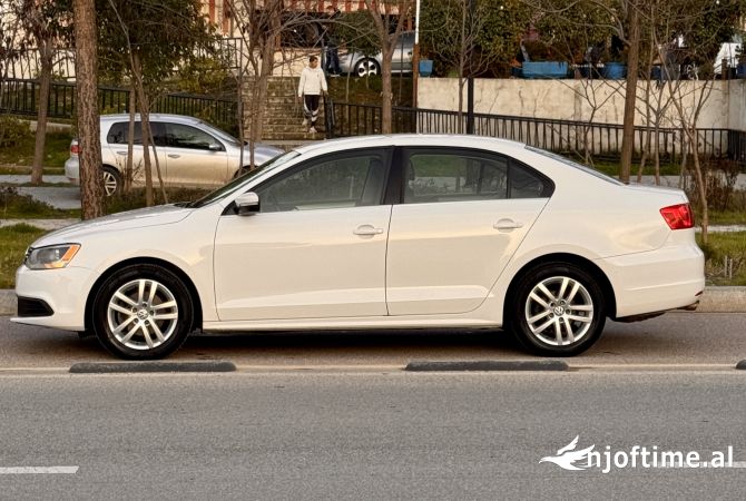 Auto in Vendita  a Tirana - 6,900 Euro