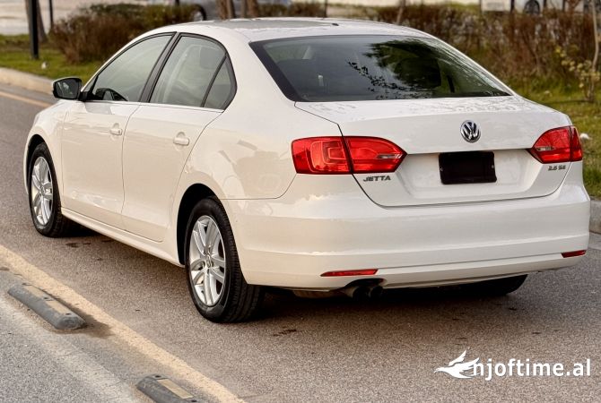 Auto in Vendita  a Tirana - 6,900 Euro
