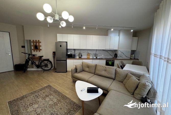 Shtepi me qera 1+1 ne Tirane - 650 Euro