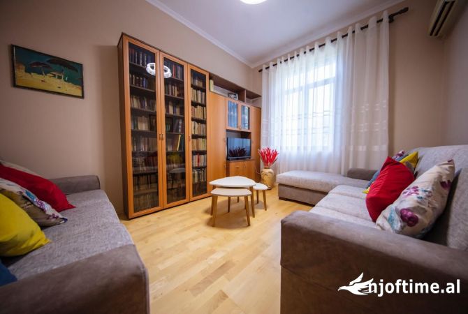 Shtepi me qera 1+1 ne Tirane - 600 Euro