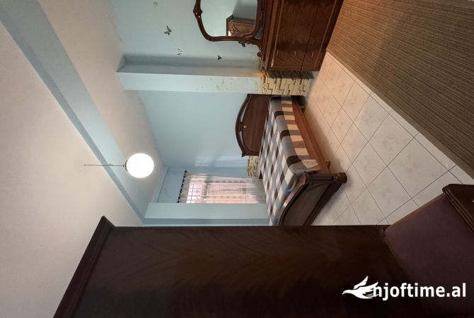 Shtepi me qera 1+1 ne Tirane - 550 Euro