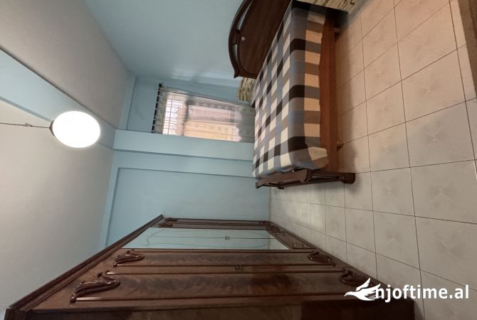 Shtepi me qera 1+1 ne Tirane - 550 Euro