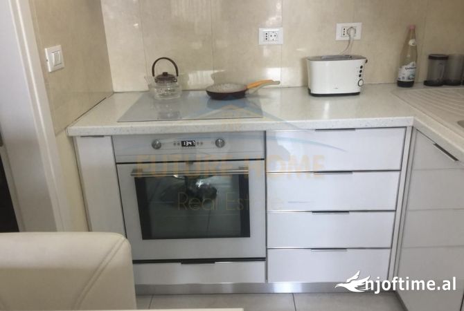 Shtepi me qera 1+1 ne Tirane - 700 Euro