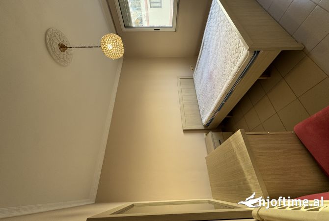 Shtepi me qera 2+1 ne Tirane - 400 Euro