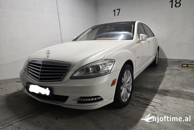 Auto in Vendita  a Tirana - 9,000 Euro