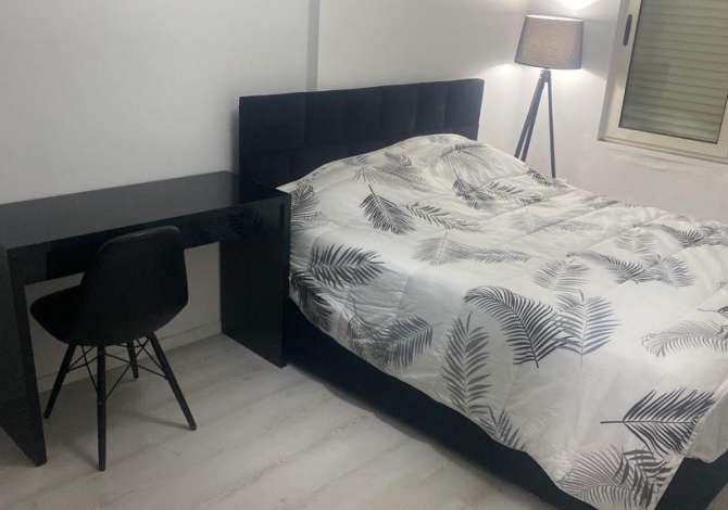 Shtepi me qera 2+1 ne Tirane - 320 Euro