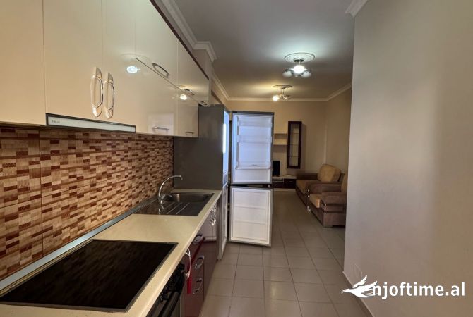 Shtepi me qera 2+1 ne Tirane - 500 Euro