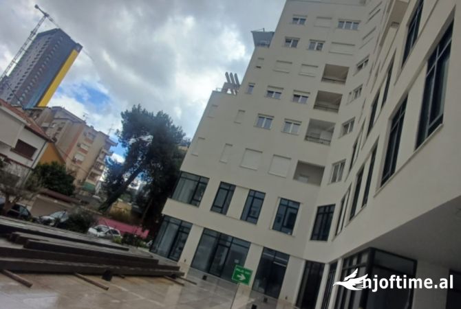Shtepi ne shitje 2+1 ne Tirane - 260,000 Euro