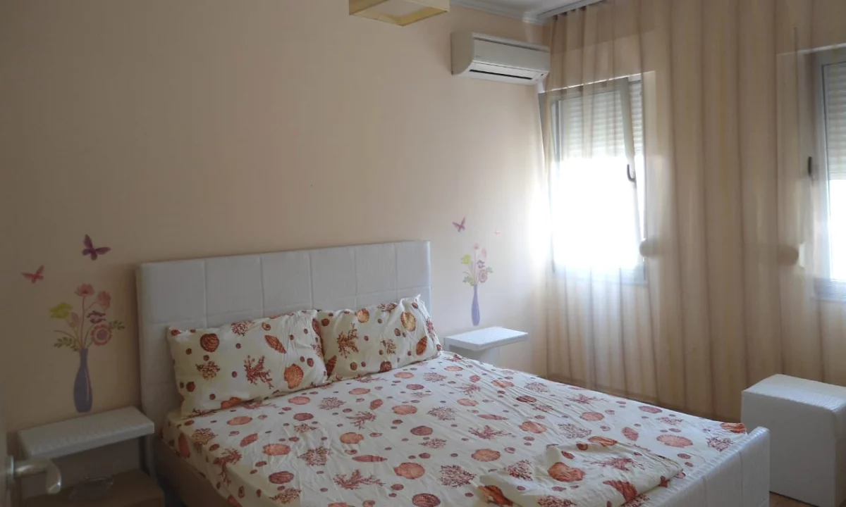 Apartment for rent in Tirana 1+1, Furnished