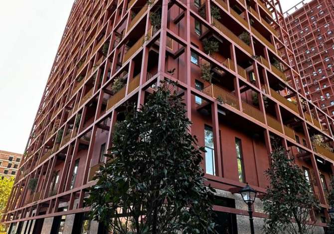 Ambient biznesi me qera 3+1 ne Tirane - 1,000 Euro