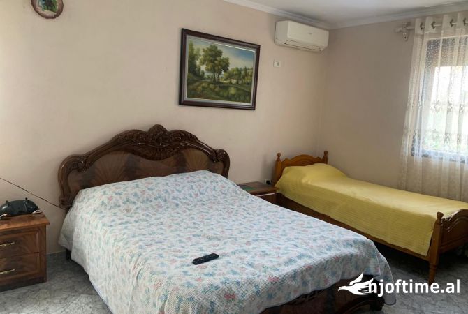 Shtepi me qera 1+1 ne Tirane - 300 Euro