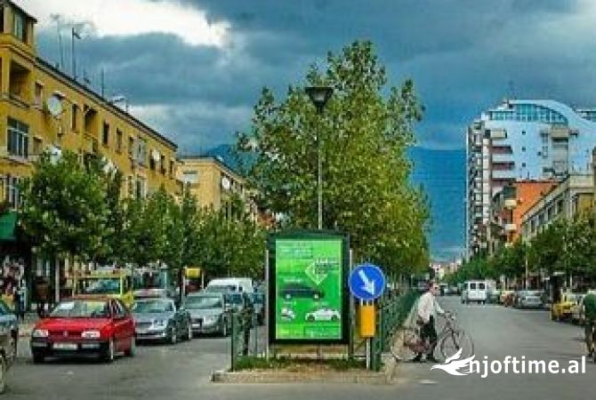 Ambient biznesi me qera 1+1 ne Tirane - 200 Euro