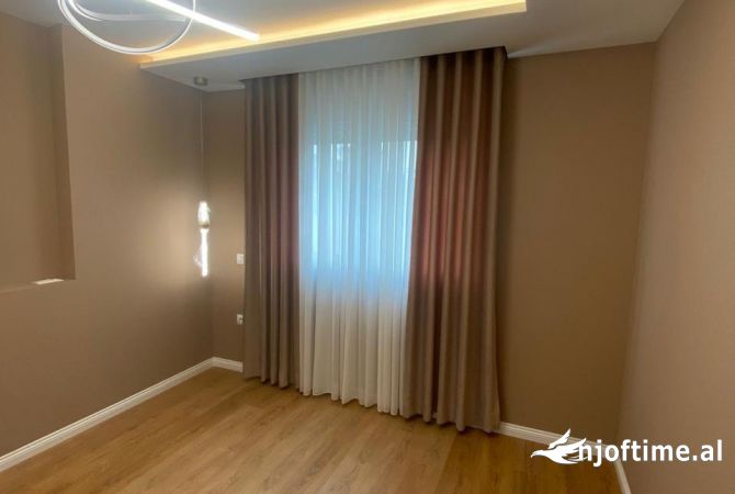Shtepi ne shitje 2+1 ne Tirane - 165,000 Euro