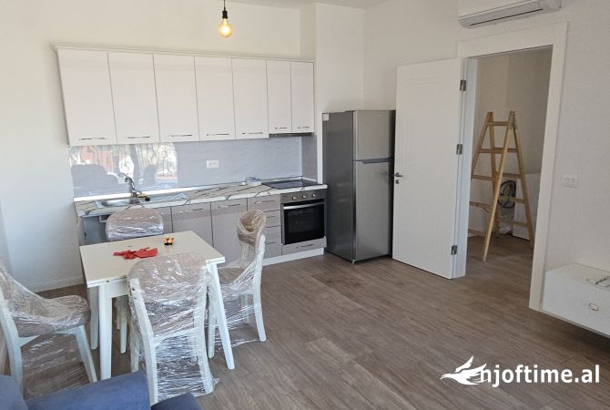 Shtepi me qera 2+1 ne Tirane - 450 Euro