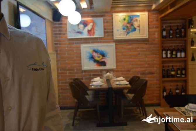 Jepet me Qera Restorant i investuar afer Zogut te Zi. 