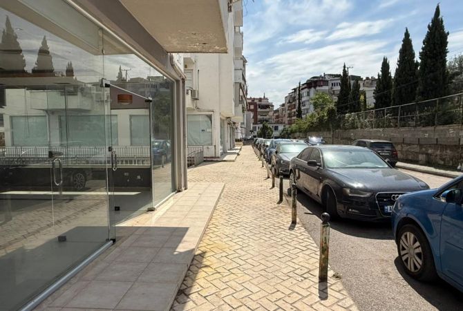 Ambient biznesi ne shitje 3+1 ne Tirane - 398,000 Euro