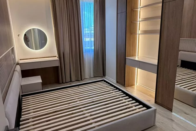 Shtepi ne shitje Apartament ne Tirane, 2+1, Mobilimi E mobiluar, Pagesa 250,000  Euro.