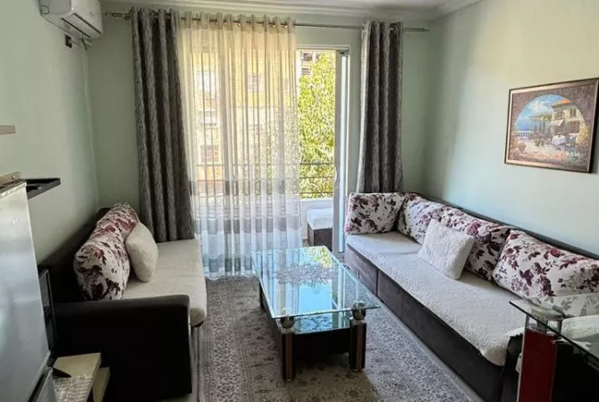 Jepet me Qera Apartament 2+1+ Papafingo i  Mobiluar tek Myslym Shyri